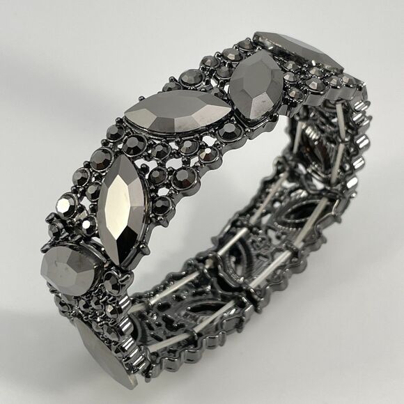 Black Gunmetal Tone Black Glass Rhinestone Bracelet Stretch Elegant Boho Goth - Picture 5 of 6